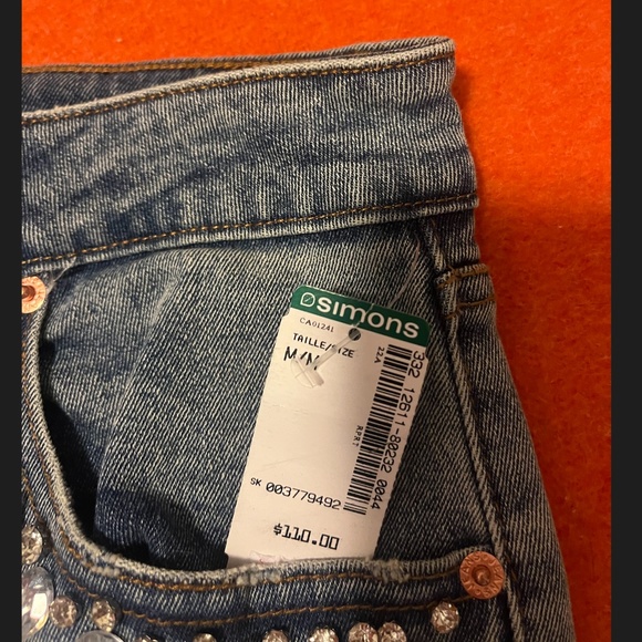 Signature8 (sold by Simons) rhinestones straight-leg high waist jeans NWT - Picture 6 of 11